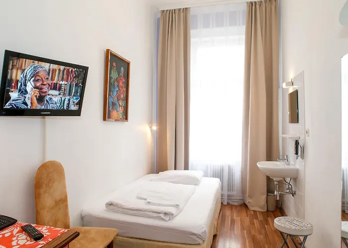 Timeout Hotel, 5 Min To Center, Self Check In 2* וינה